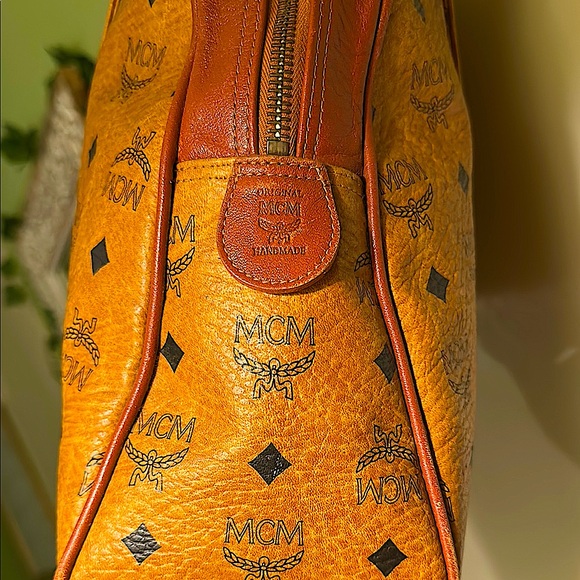 MCM Large Vintage Cognac Monogram Visetos Dome Tote👜 - Picture 7 of 16